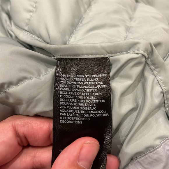 The North Face Women’s Aconcagua 3 Jacket ice blue down puffer jacket - Picture 6 of 17